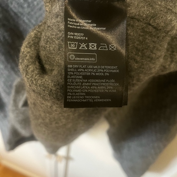 H&M Cropped Cardigan - Picture 4 of 4